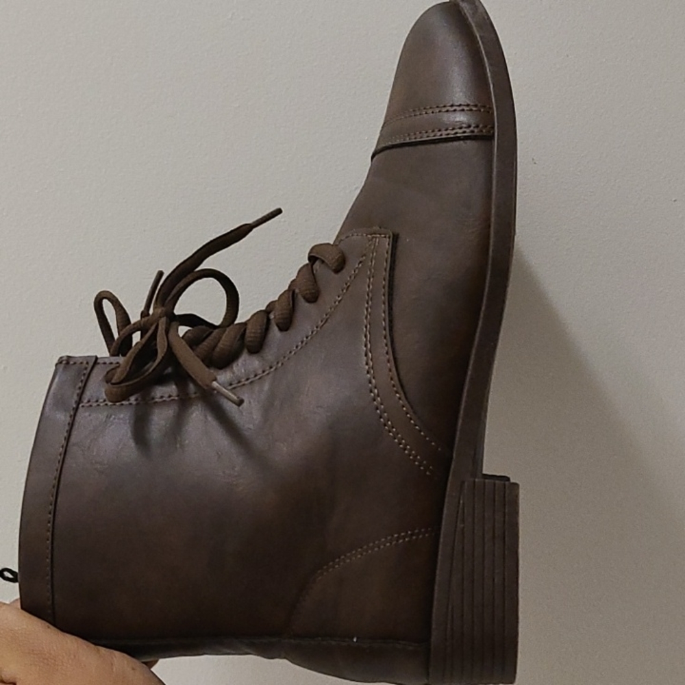 just be Brown Lace-Up Ankle Boots